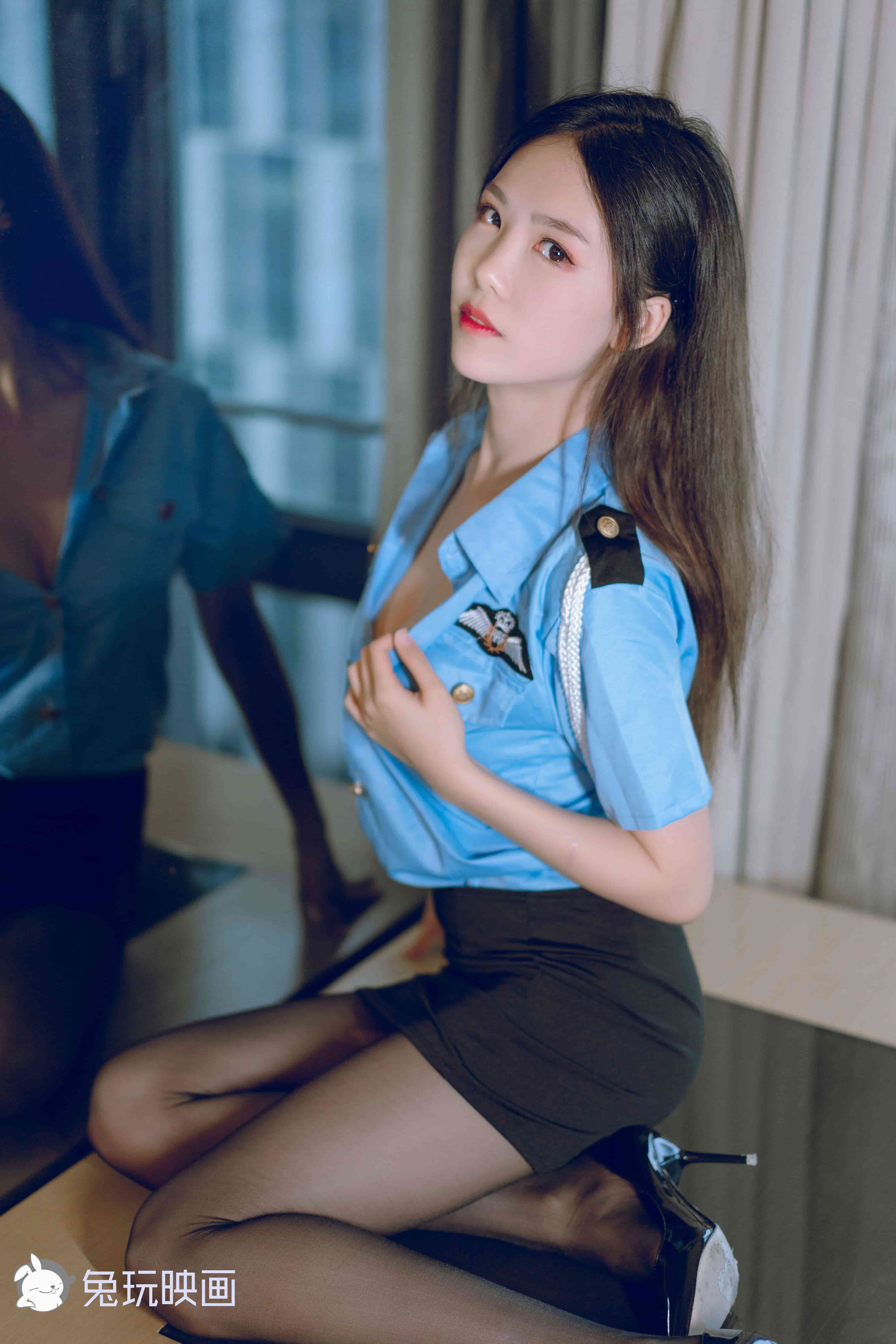 抖娘-利世穿制服的小姐姐 - 兔玩映画[42P]