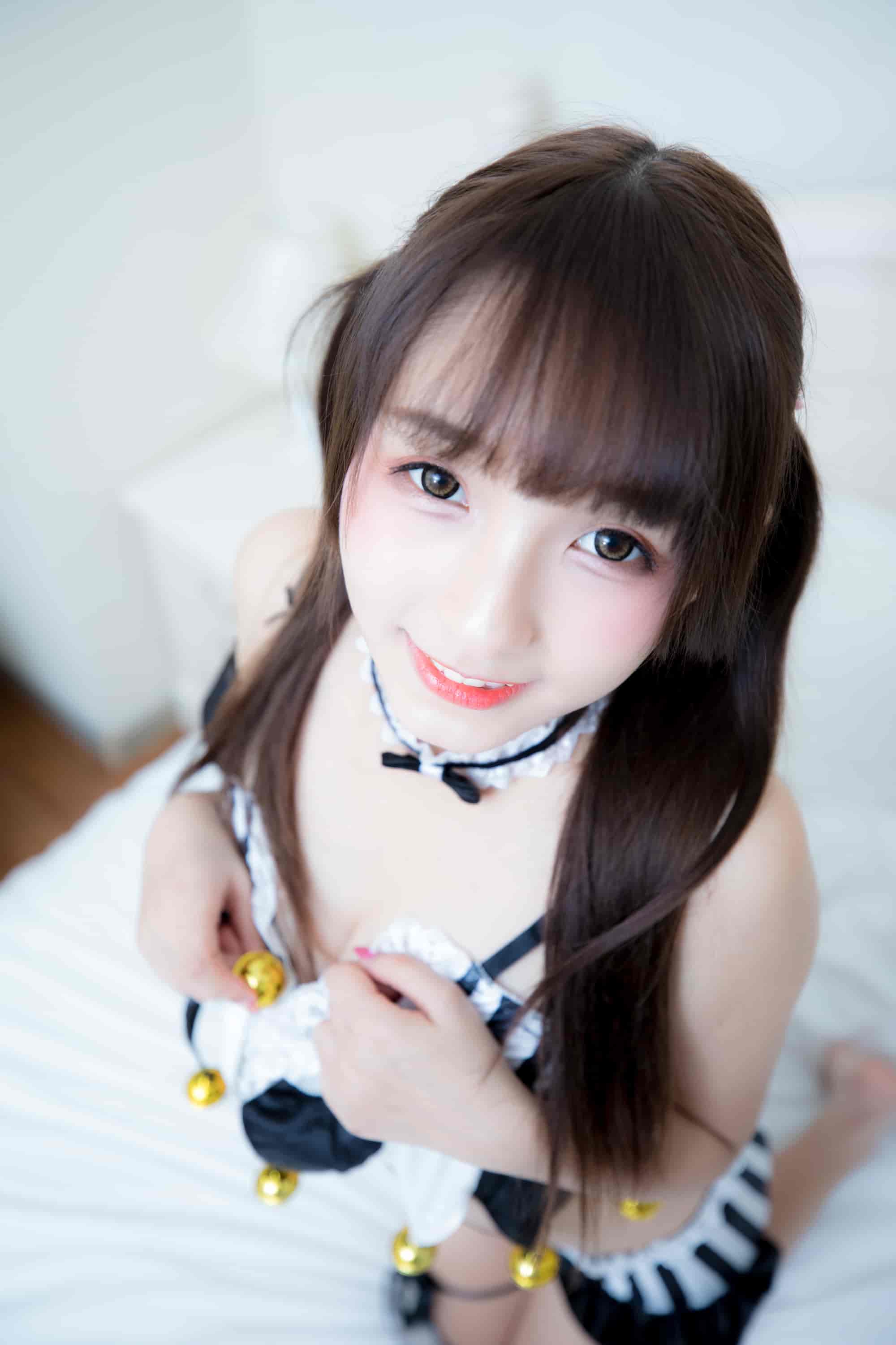 神楽坂真冬 - Little Devil  [150P]