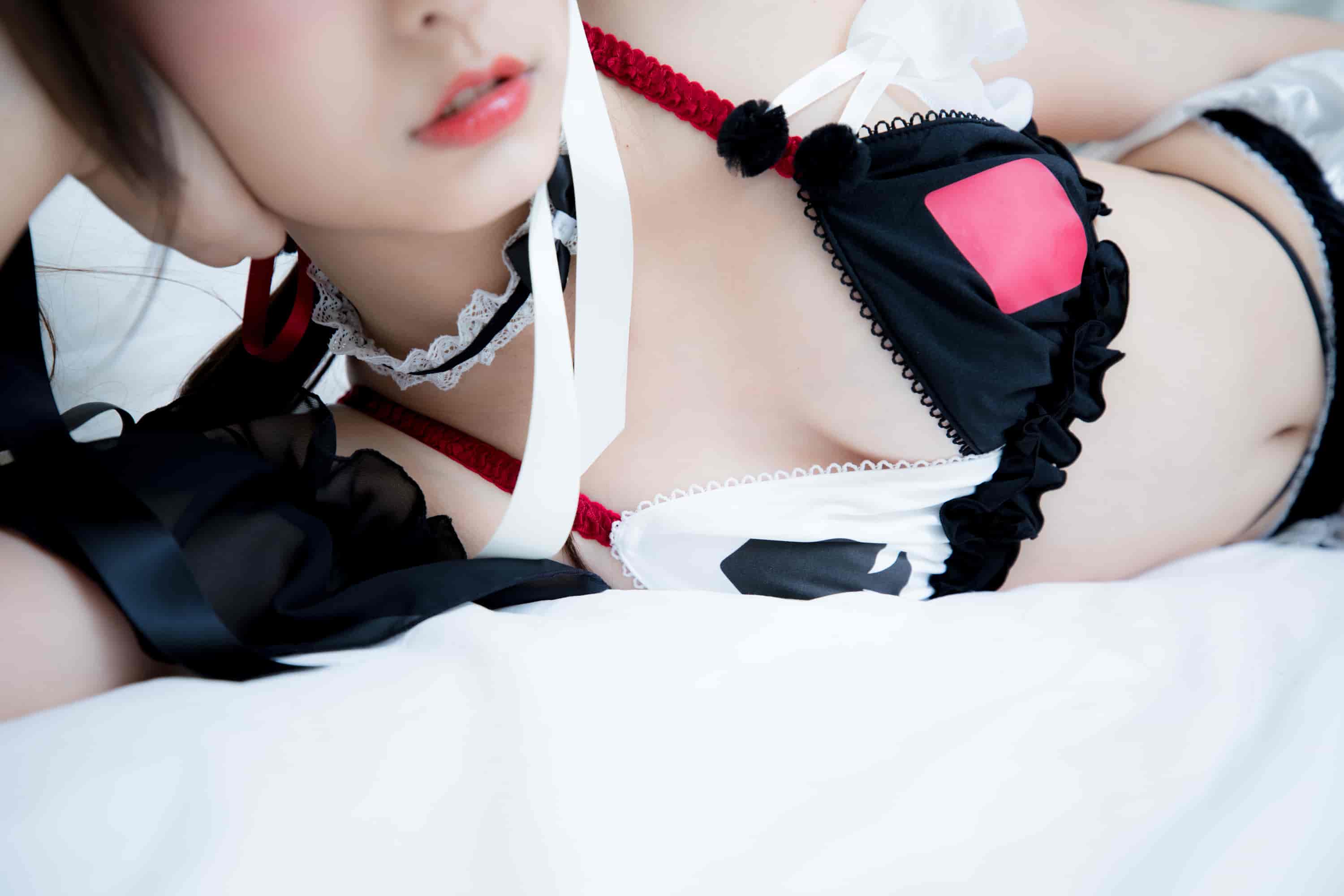 神楽坂真冬 - Little Devil  [150P]