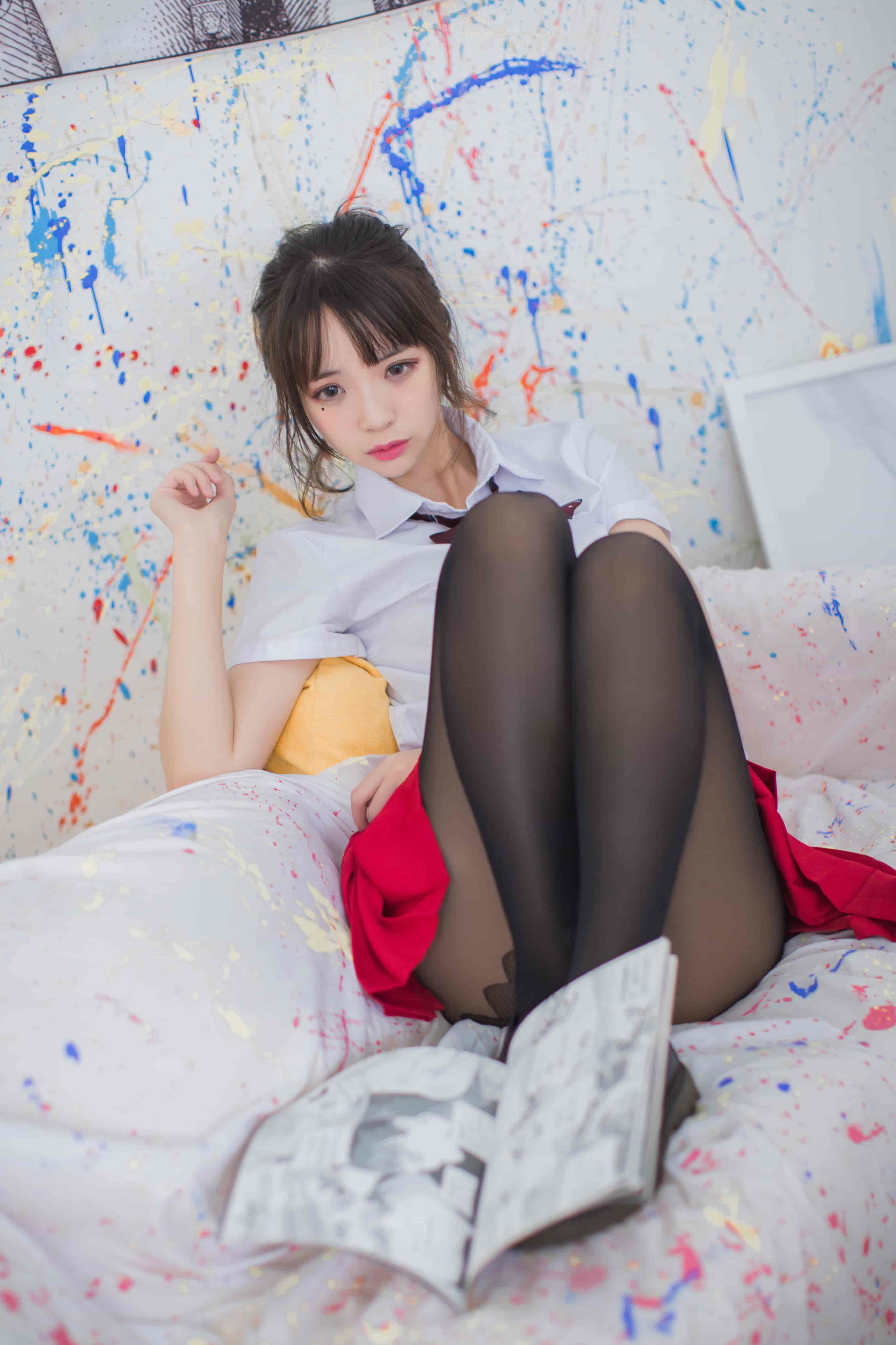 疯猫ss-画室jk[23P-172M]