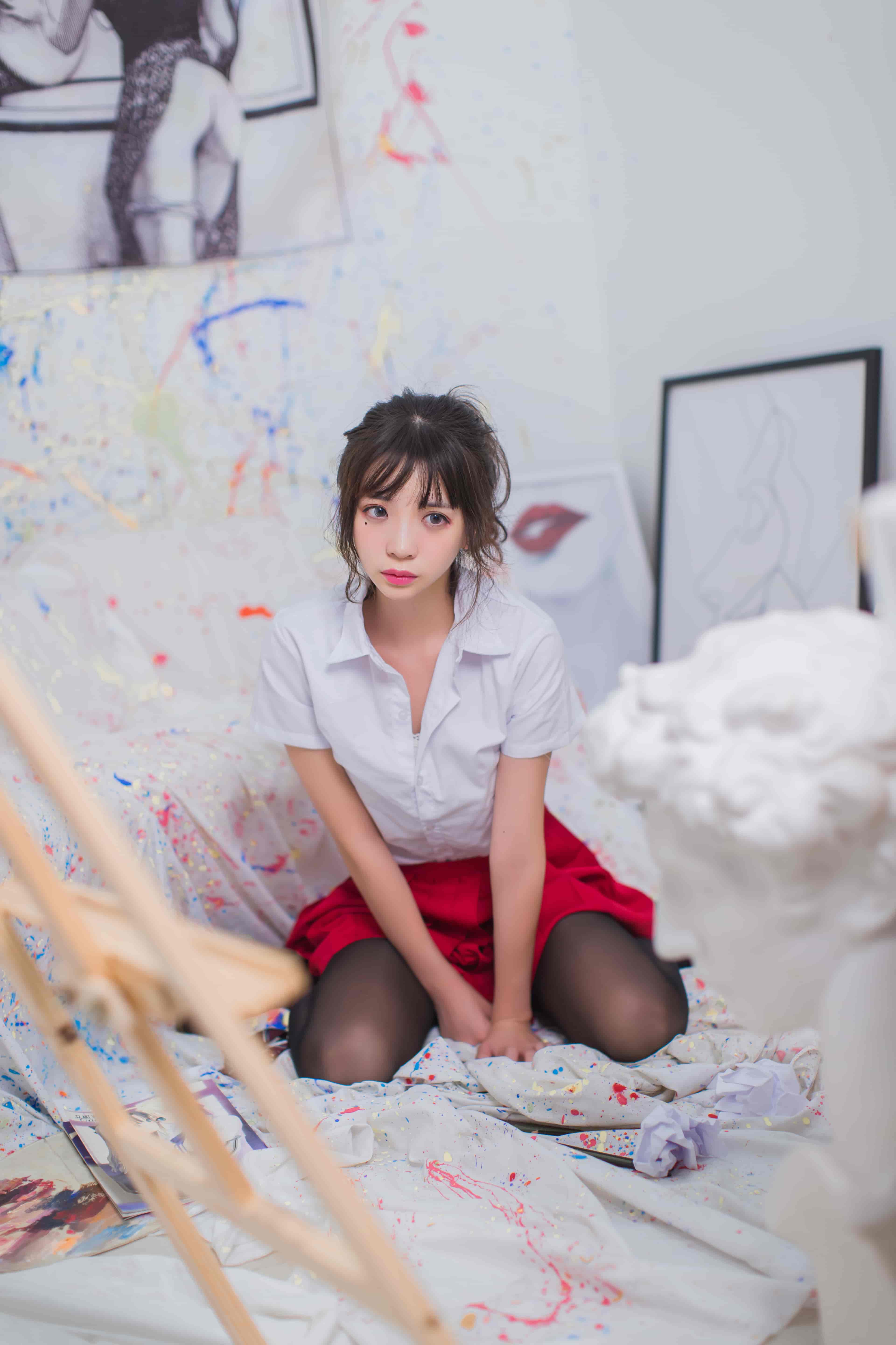 疯猫ss-画室jk[23P-172M]