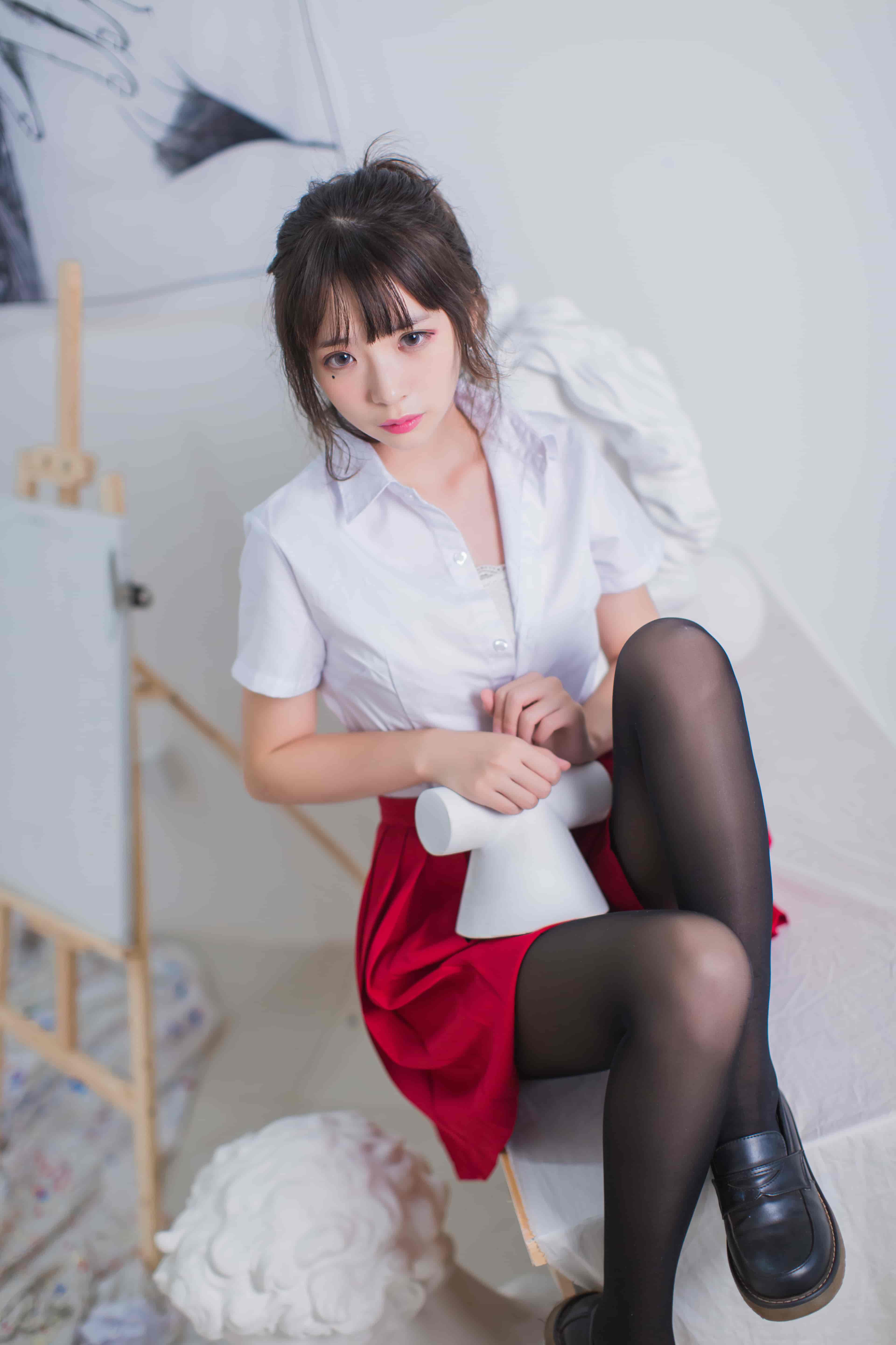 疯猫ss-画室jk[23P-172M]