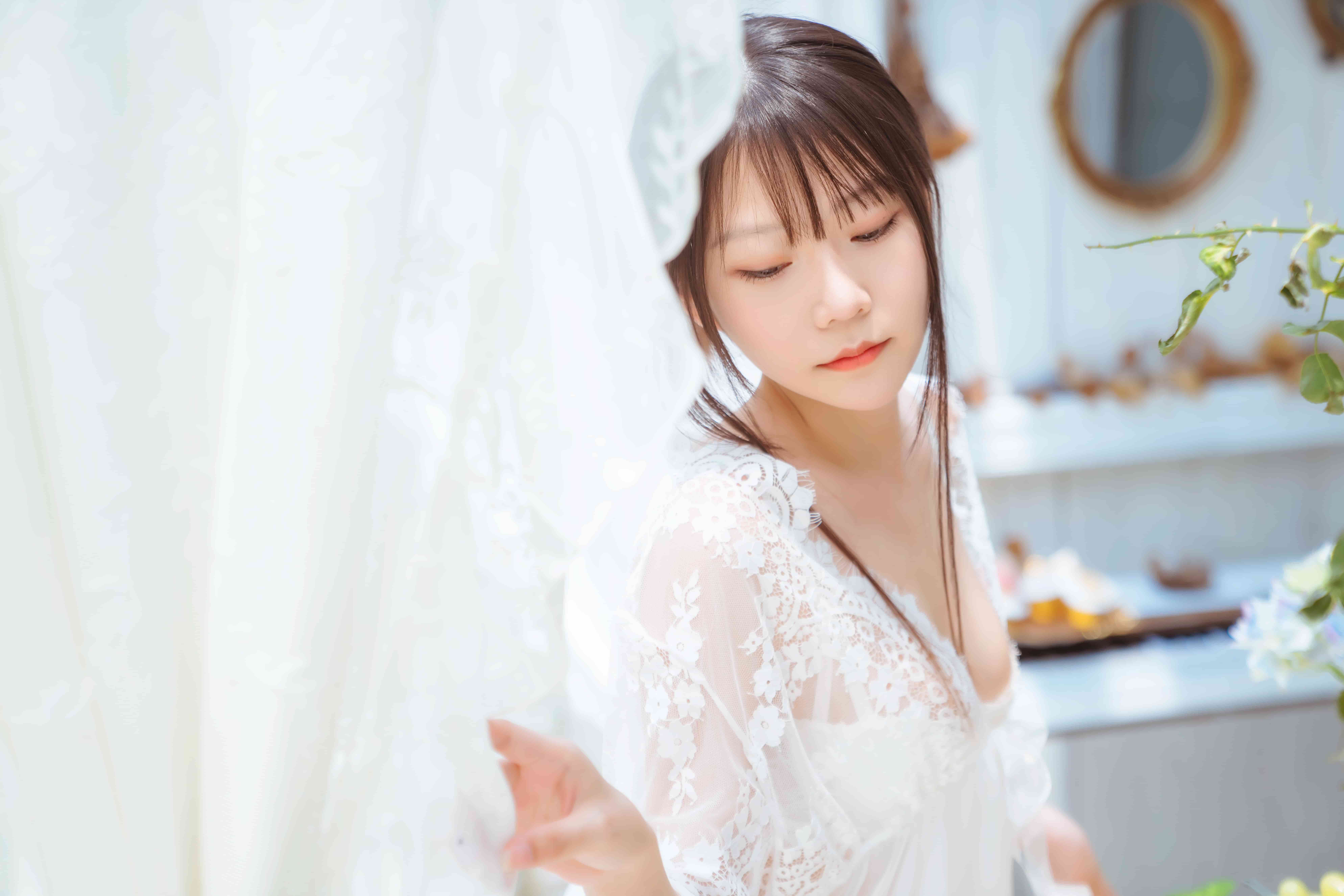香草喵露露-玻璃房少女[79P-1.13G]