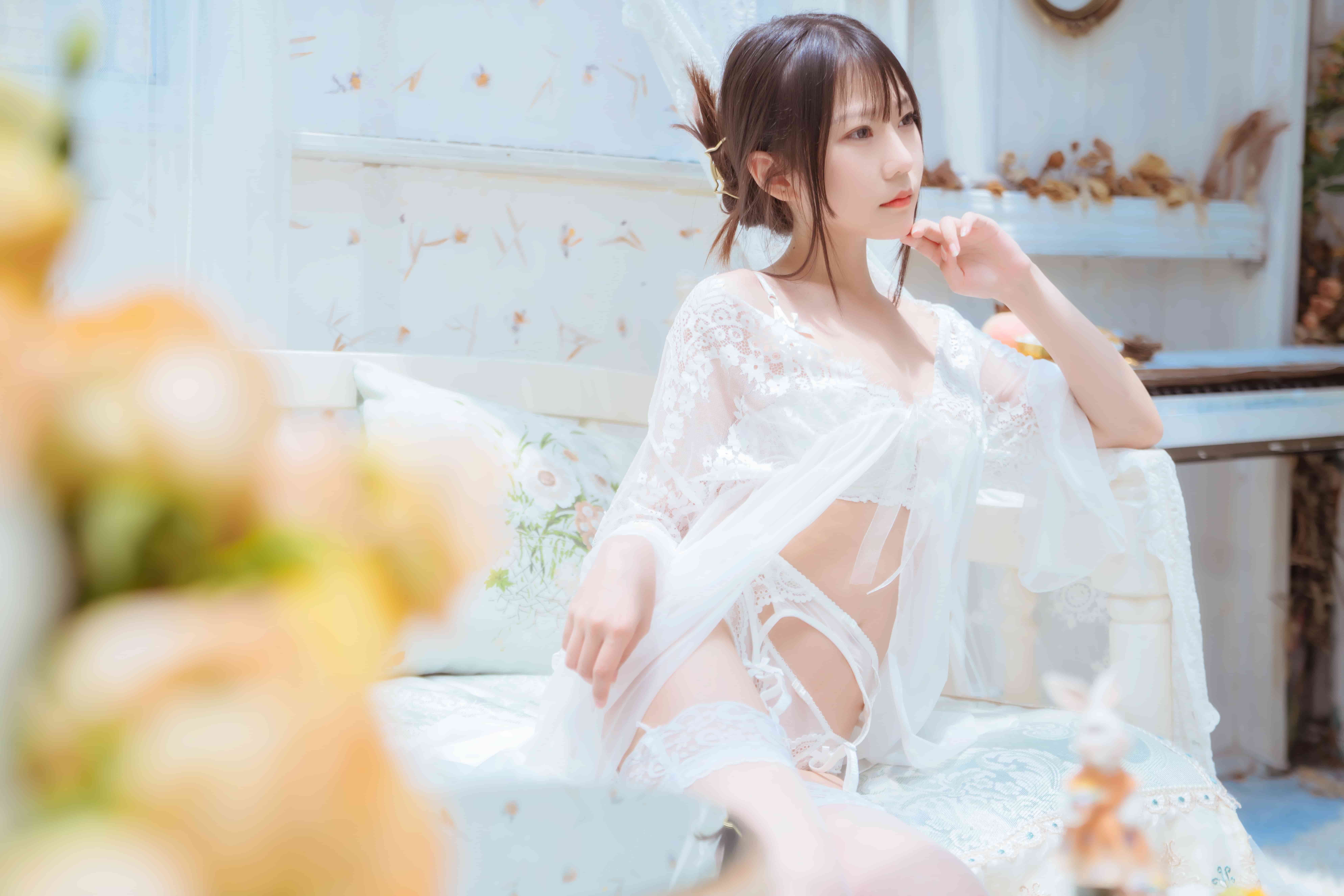 香草喵露露-玻璃房少女[79P-1.13G]