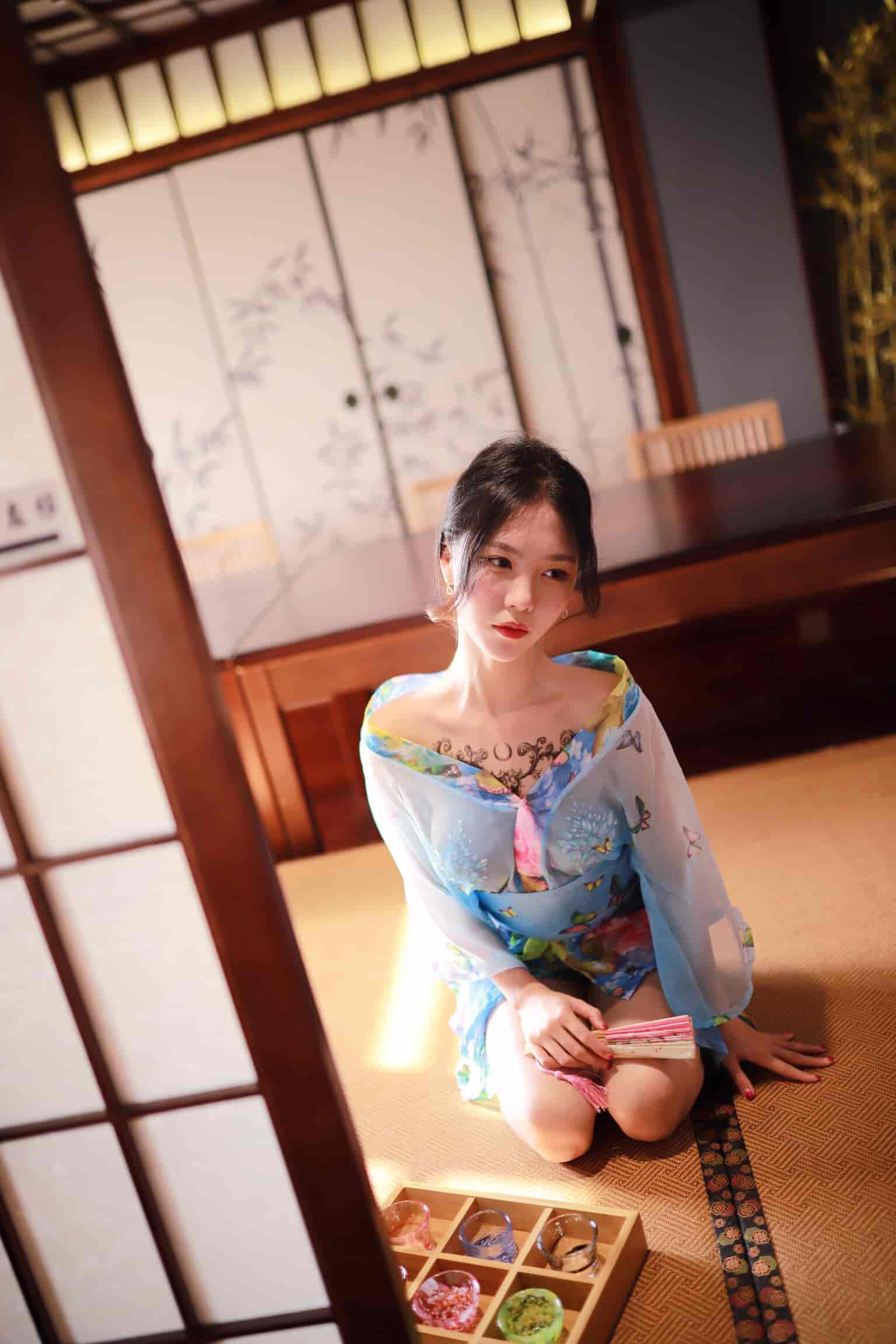 抖娘-利世水蓝和服 ​​​​[30P-47M]