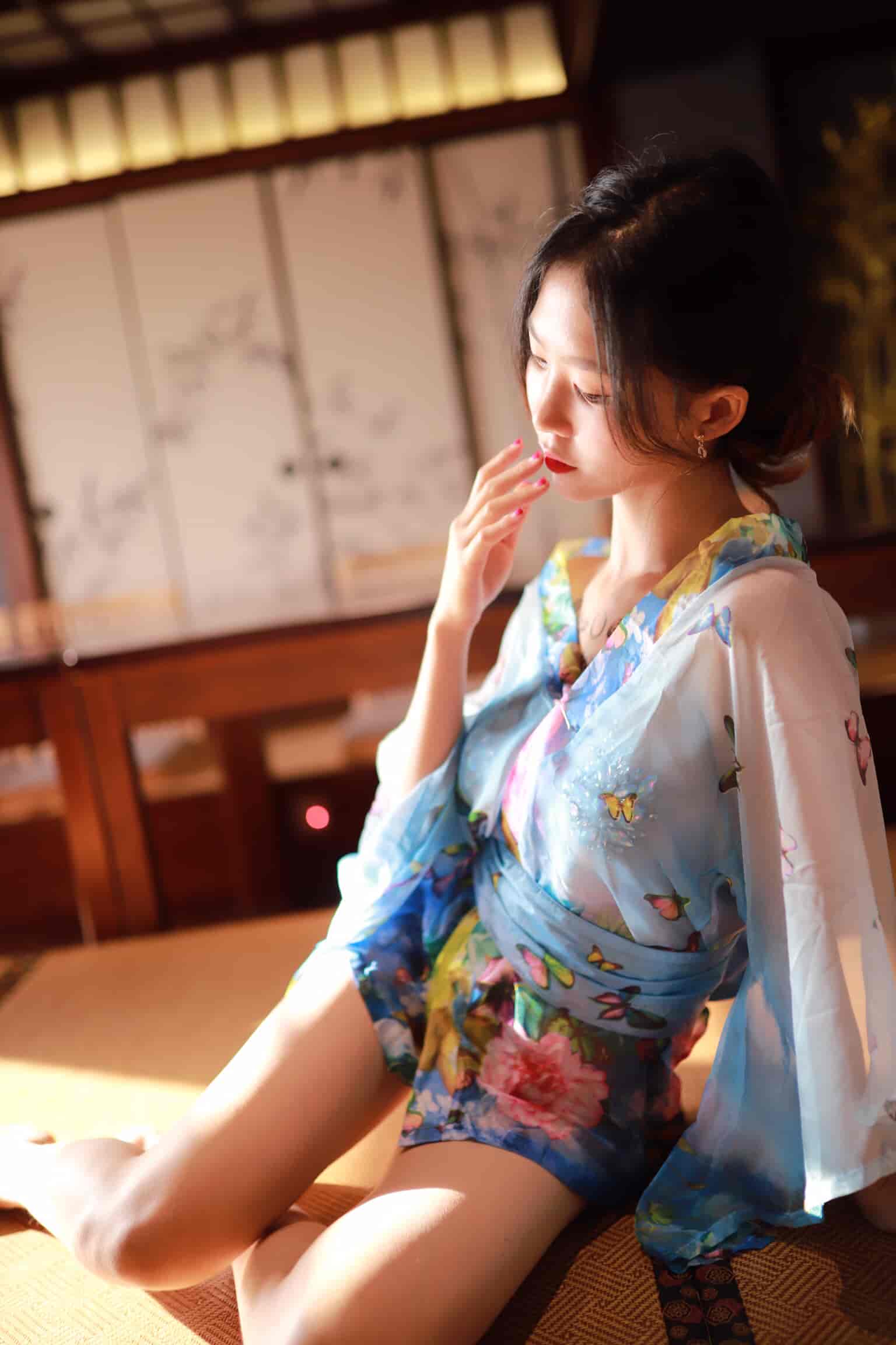 抖娘-利世水蓝和服 ​​​​[30P-47M]