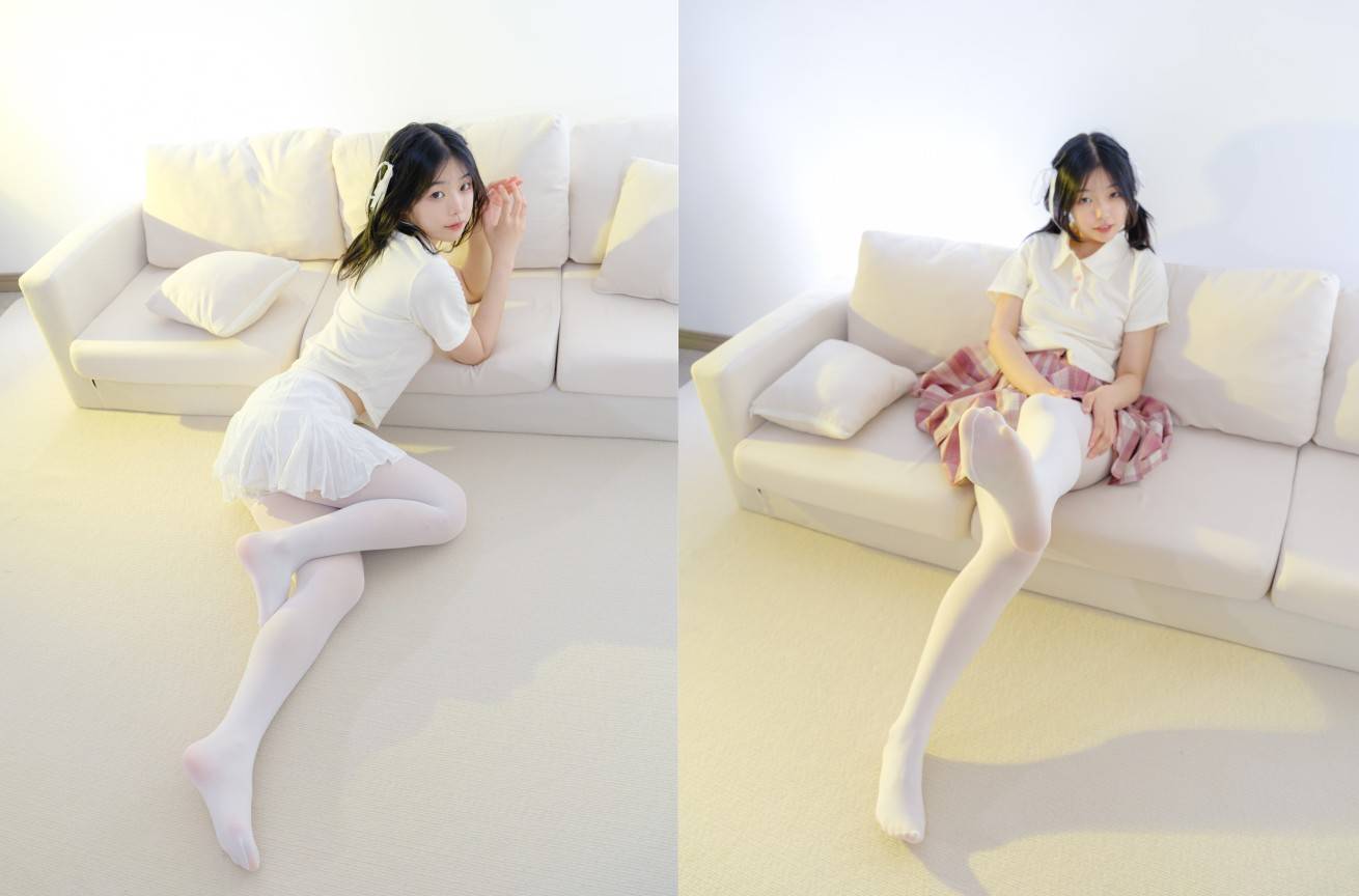 森萝财团 - 小樱-02E 4K 白丝T恤短裙 [100P1V-4.7GB]